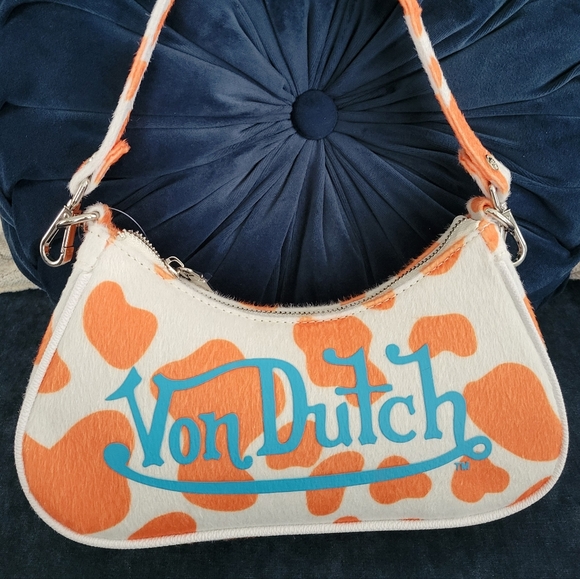 Von Dutch Handbags - NWT Von Dutch Orange and White Logo Shoulder Bag
